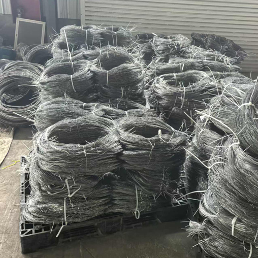 Tanglefoot Wire Obstacle